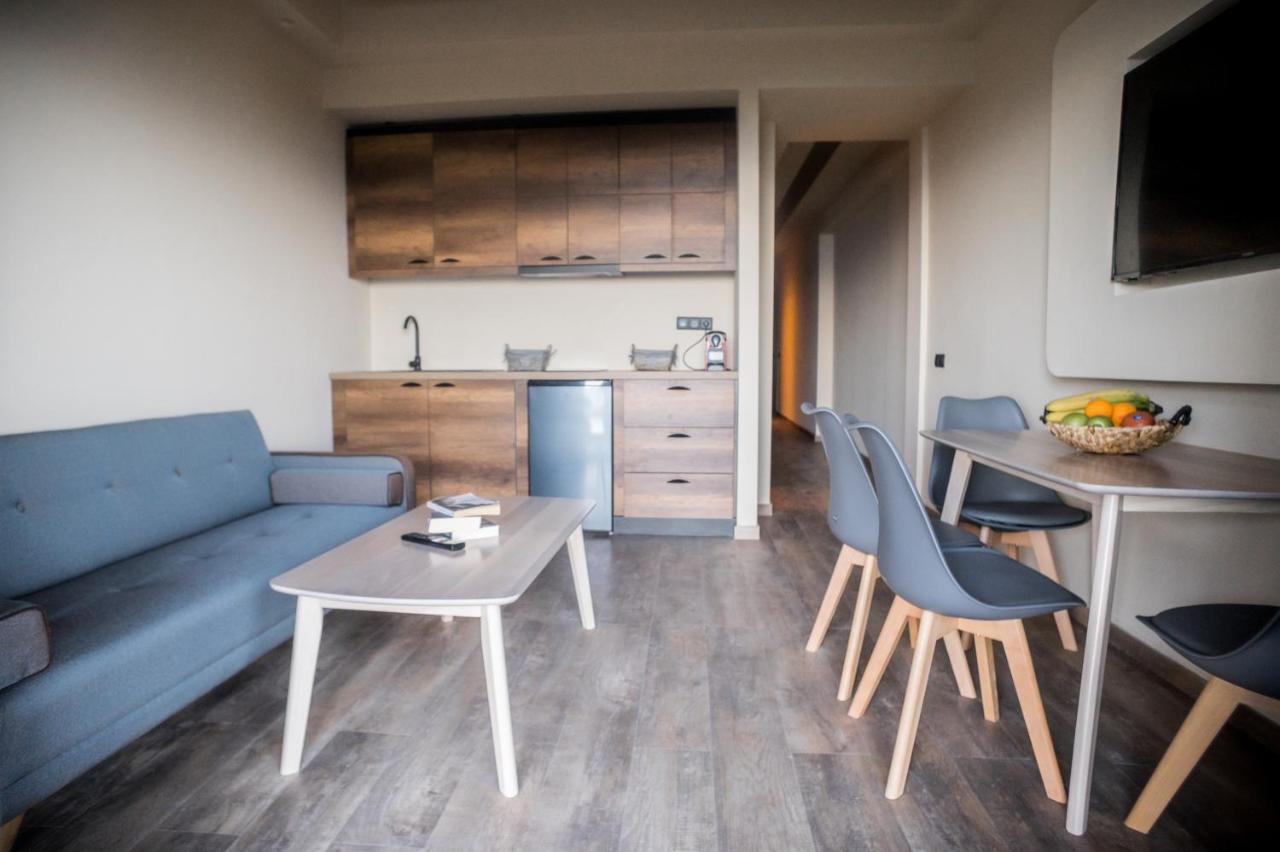 Seven Keys Luxury Suites Αχίλλειο Εξωτερικό φωτογραφία