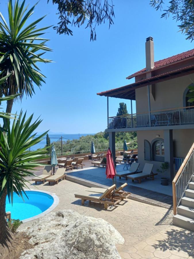 Seven Keys Luxury Suites Αχίλλειο Εξωτερικό φωτογραφία